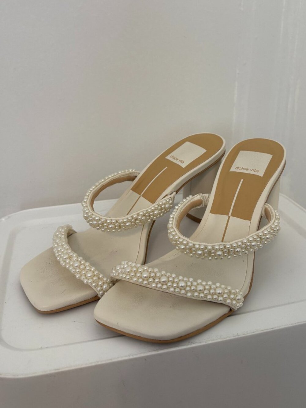Dolce Vita Nolah Pearl Beaded Bridal Heel White Size 6.5